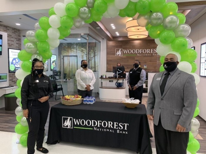 Woodforest bank in clarksdale ms